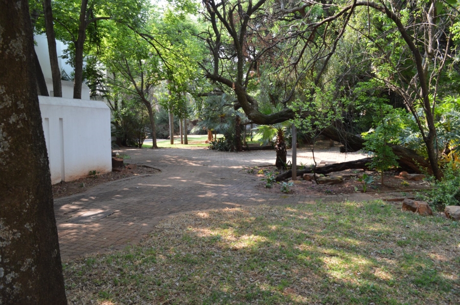 4 Bedroom Property for Sale in Wilkoppies North West